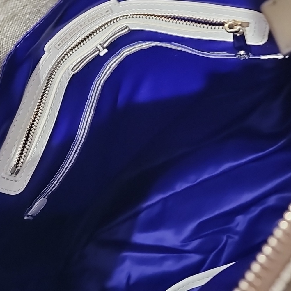 Henri Bendel Jetsetter Convertible Bag - Picture 5 of 12